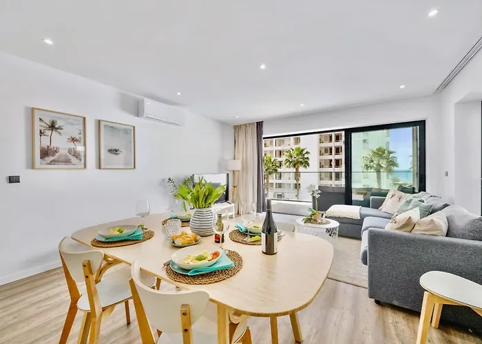 Bright Modern Beachside With Pool & Seaview Lejlighed Quarteira