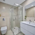Bright Modern Beachside With Pool & Seaview * Quarteira